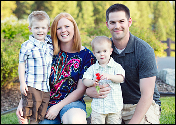 photo of Holet Rio Vista sign